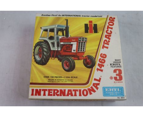 Boxed ERTL 8003 1/25th scale #3 International 1466 Tractor model truck kit, complete and unbuilt, with instructions, vg condi