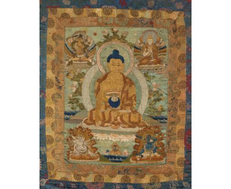 TANGKA EN SOIE BRODÉE DE FIL D'OR REPRÉSENTANT BOUDDHA SHAKYAMUNIDYNASTIE QING, XVII/XVIIIE SIÈCLEHimalayan Art Resources ite