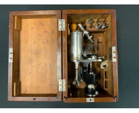 Hannan and Buchanan of Glasgow steam engine indicator, cased 
