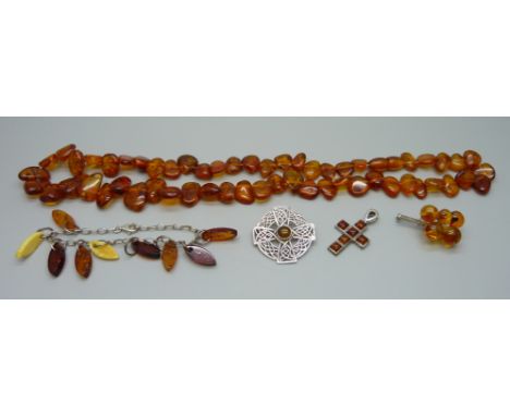 Amber jewellery including silver set examples, (Celtic brooch clasp a/f)