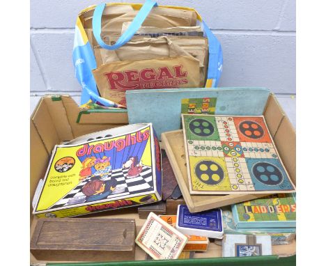 Vintage games and a collection of old records **PLEASE NOTE THIS LOT IS NOT ELIGIBLE FOR IN-HOUSE POSTING AND PACKING** 