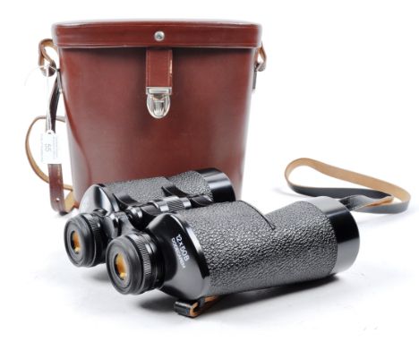 Carl Zeiss Dodecarem 12x50 B multi-coated binoculars. Water and shock proofed.&nbsp; Magnification 12x, objective diameter 50