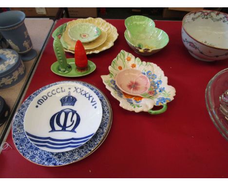 Decorative ceramic dishes including Carlton ware, Royal Copenhagen etc