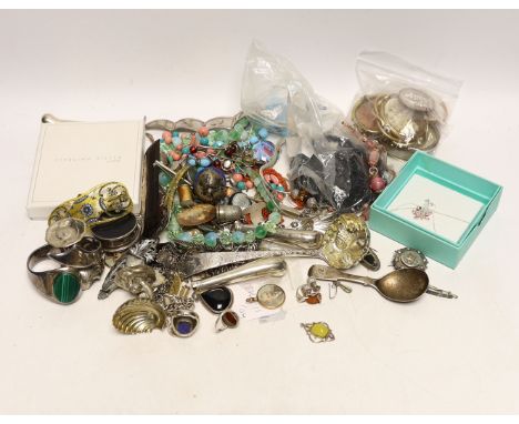 A quantity of assorted costume and other jewellery including a Charles Horner white metal and gem set brooch and sundry silve