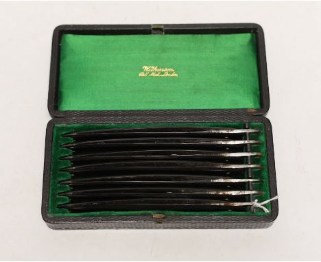 A Wilkinson cased set of seven gentleman's cut throat razors***CONDITION REPORT***PLEASE NOTE:- Prospective buyers are strong