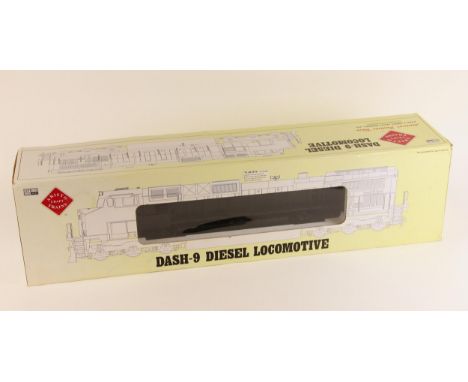 An Aristo Craft Trains 1:29 scale 1 gauge 'Dash-9 Diesel Locomotive, 80cm long, in original box (minor faults) (untested) Ele