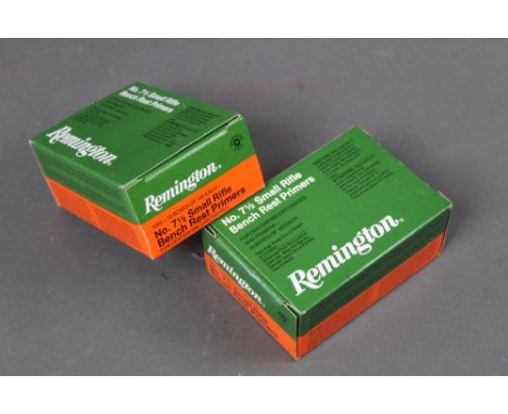 Two boxes (2000) Remington No 7 1/2 small rifle bench rest primers.   FIREARMS CERTIFICATE REQUIRED.  WE CANNOT POST AMMUNITI
