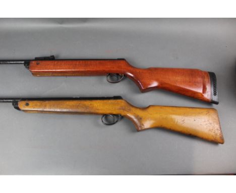 Two BSA Meteors, the first cal 177 break barrel Serial No. NA00871, the second cal 22 Serial No. TF10261. Sold as spares or r