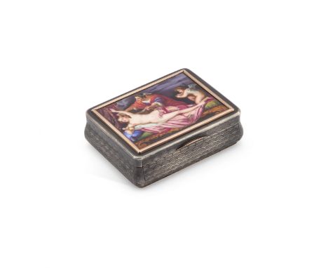 Exquisite and extremely rare snuffbox is a magnificent example of Russian decorative and applied art of the mid-19th century.