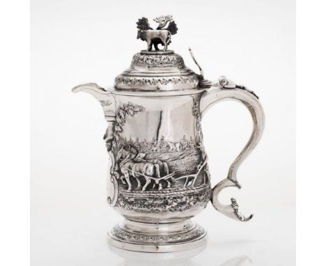 George III Sterling Silver Jug by John Deacon, London, 1772This exquisite jug, made by John Deacon in London in 1772, is a su