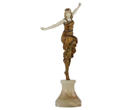 P. Philippe (1870-1930). Chryselephantine bronze and ivory figure of a Russian dancer circa 1920. It is a luxurious example o