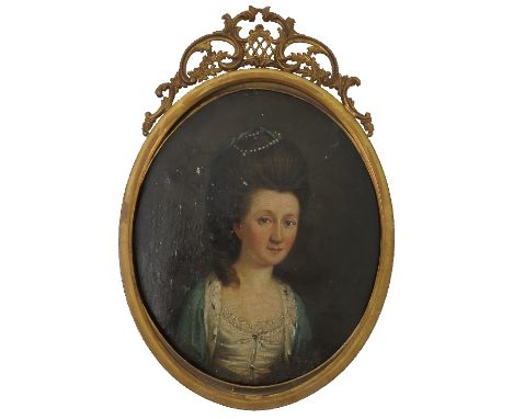 In the manner of Sir Thomas Beech, 18th century oval oil on canvas, portrait of woman with pearls in her hair, maximum diamet