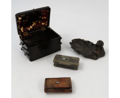 An Oriental faux tortoiseshell box, formed as three hinged sections opening out, with pierced dragon decoration to the top, w