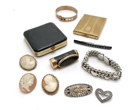 2 hand carved cameo shell brooches, Kigu Art Deco compact t/w leather covered compact &amp; lipstick etc 
