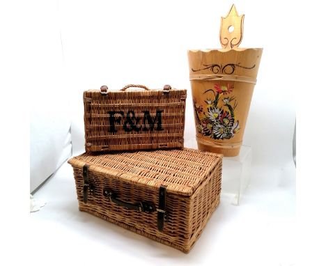 2 x wicker hamper baskets - smallest Fortnum &amp; Mason 40cm x 25cm x 16cm t/w French bread (baguette) holder with floral pa