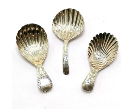 3 x Georgian silver caddy spoons - longest 8.5cm &amp; total weight (3) 22g ~ in good bright condition with no obvious damage