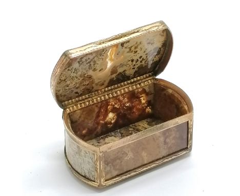 Antique early 19thC snuff box with agate/ fossil stone panels with gilt metal mounts 5.2cm x 3cm x 2cm - 1 side panel cracked