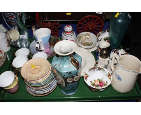 A Venetian green glass model bird, a Royal Albert harlequin teaset and other items of decorative china