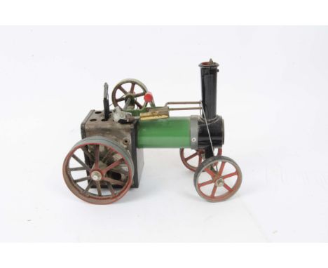 A Mamod TE1a Spirit-fired Steam Traction Engine, in standard green/red finish, with spirit burner and spare drive band, P-F, 