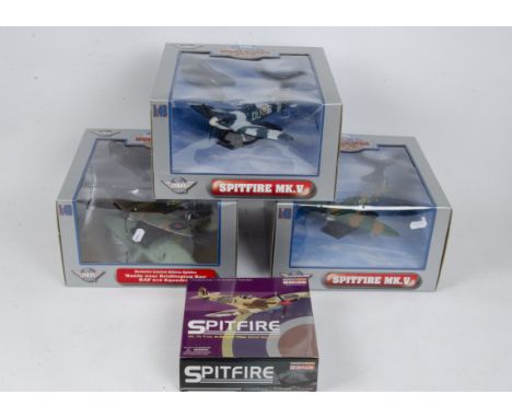 World War II Aircraft, various boxed/packaged models including Atlas Editions (3), Dragon Wings 50083 FW Black 1 and 50129 Sp