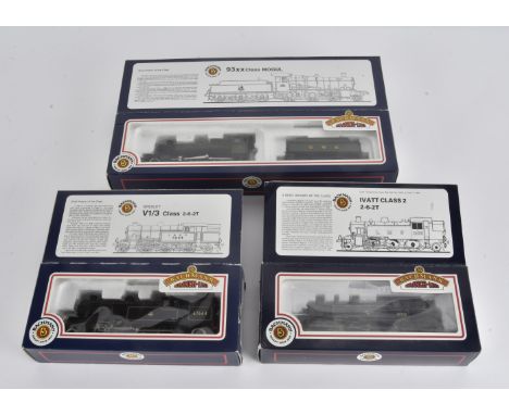 Bachmann 00 gauge BR and GWR Steam Locomotives and tenders, 31-602 BR black Class V12-6-2T 67664, 31-452A BR black Ivatt 2-6-