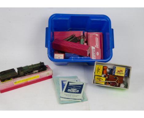 A Hornby-Dublo OO Gauge 'Cardiff Castle' Locomotive Empty Boxes and Matchbox Toys, the locomotive in BR green, G, tarnishing 