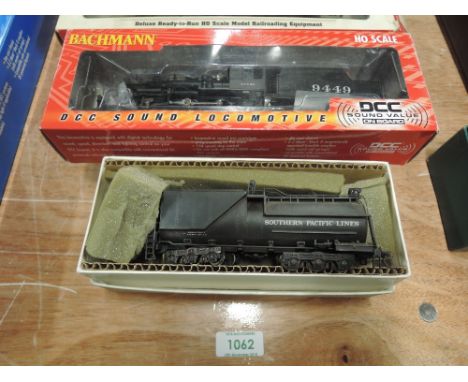 A Bachmann HO scale 2-6-0 AT&amp;SF loco &amp; tender 9449, boxed, a Southern Pacific Lines tender and a Metal Trains 40' Met