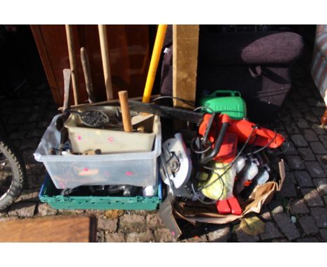 Large collection of tools and accessories 