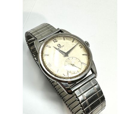 Vintage Gents Omega wrist watch the watch is  ticking 