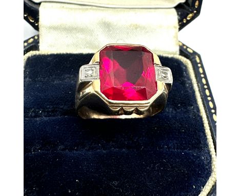10ct gold diamond &amp; synthetic ruby ring weight 5.9g 