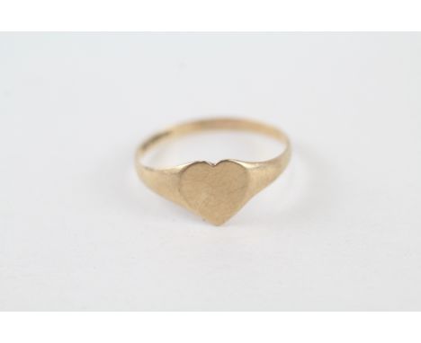 9ct gold vintage heart shaped signet ring (0.8g) 