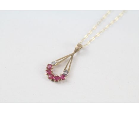9ct gold 1980's ruby &amp; diamond pendant necklace (1.1g) 