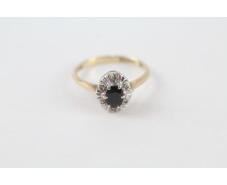 9ct gold oval cut sapphire &amp; diamond vintage ring (2.4g) 