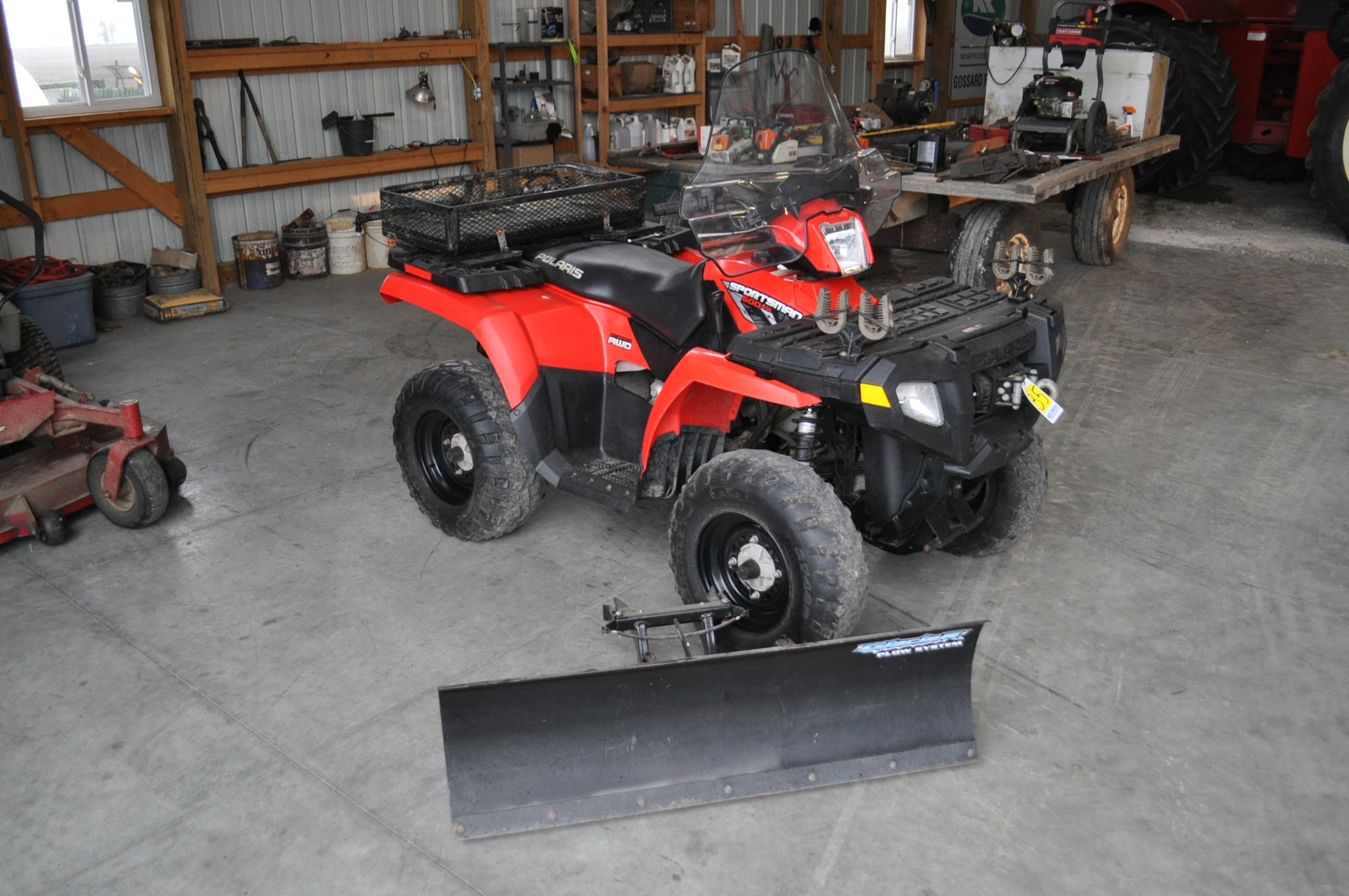 Polaris Sportsman 500 HD, snow plow