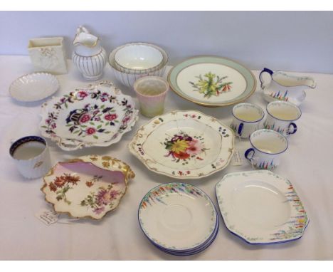 A collection of 19th & 20th century ceramics to include Grainger Worcester, Carlton & Hammersley.