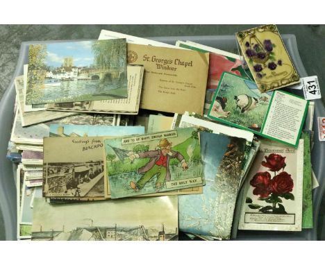 Tray of mixed postcards including vintage humours examples. P&amp;P Group 1 (£14+VAT for the first lot and £1+VAT for subsequ