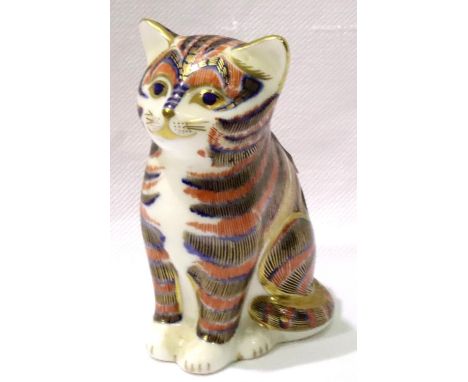 Royal Crown Derby Imari cat, with gold stopper, H: 80 mm. No cracks, chips or visible restoration. P&amp;P Group 1 (£14+VAT f