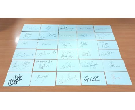 Autographed RUGBY 5 x 3 INDEX CARDS x 30 : A superb lot of signed index cards, 30 in total depicting former Rugby players - m