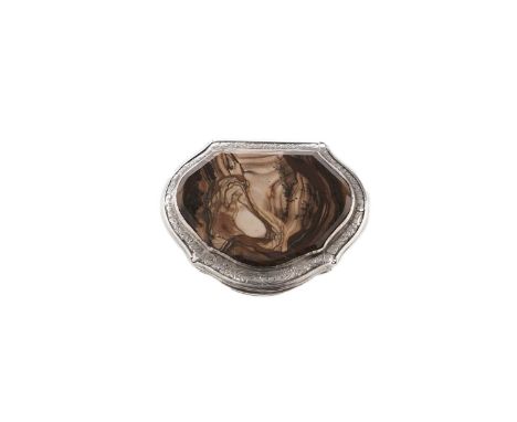 A George II/III silver snuff box of cartouche outline, with an agate-set cover and a gilt interior, by George Morris, London 