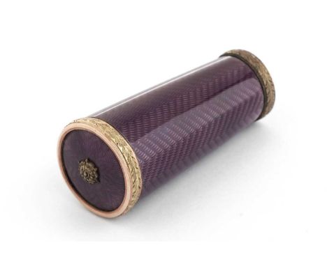 Fabergé: an early 20th century Russian two-colour gold mounted enamel parasol handle of plain tapering form with repeating le