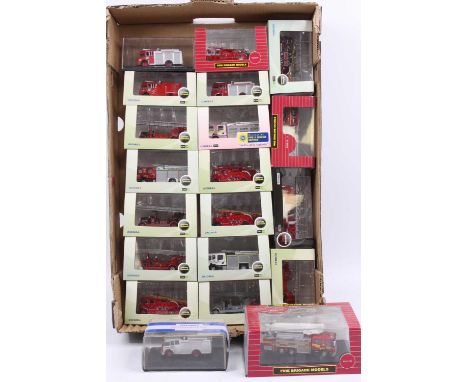 One tray containing 20 various Oxford and Fire Brigade Models 1/76 scale emergency service vehicles to include a Fire Brigade