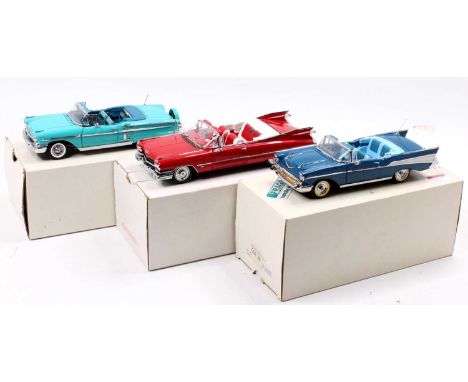 A collection of three boxed Danbury Mint 1/24 scale 1950s American Outline cars, all housed in original boxes to include a 19