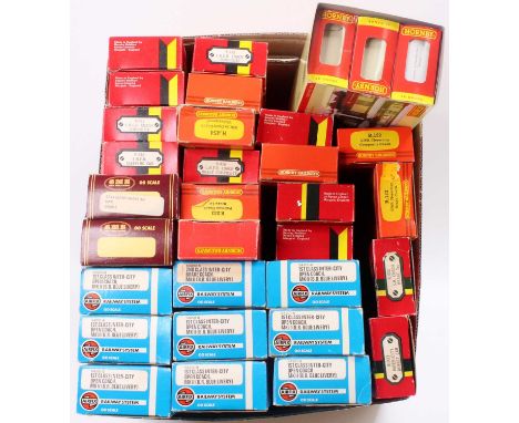 A large box containing approx. 32 boxed and mixed bogie coaches by Hornby, Airfix &amp; GMR. Includes triple set R4196 ‘The G