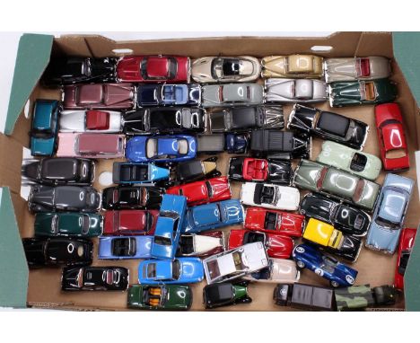 A tray containing a collection of mixed issue 1/43rd scale diecasts, with examples including an Oxford Diecast Aston Martin V