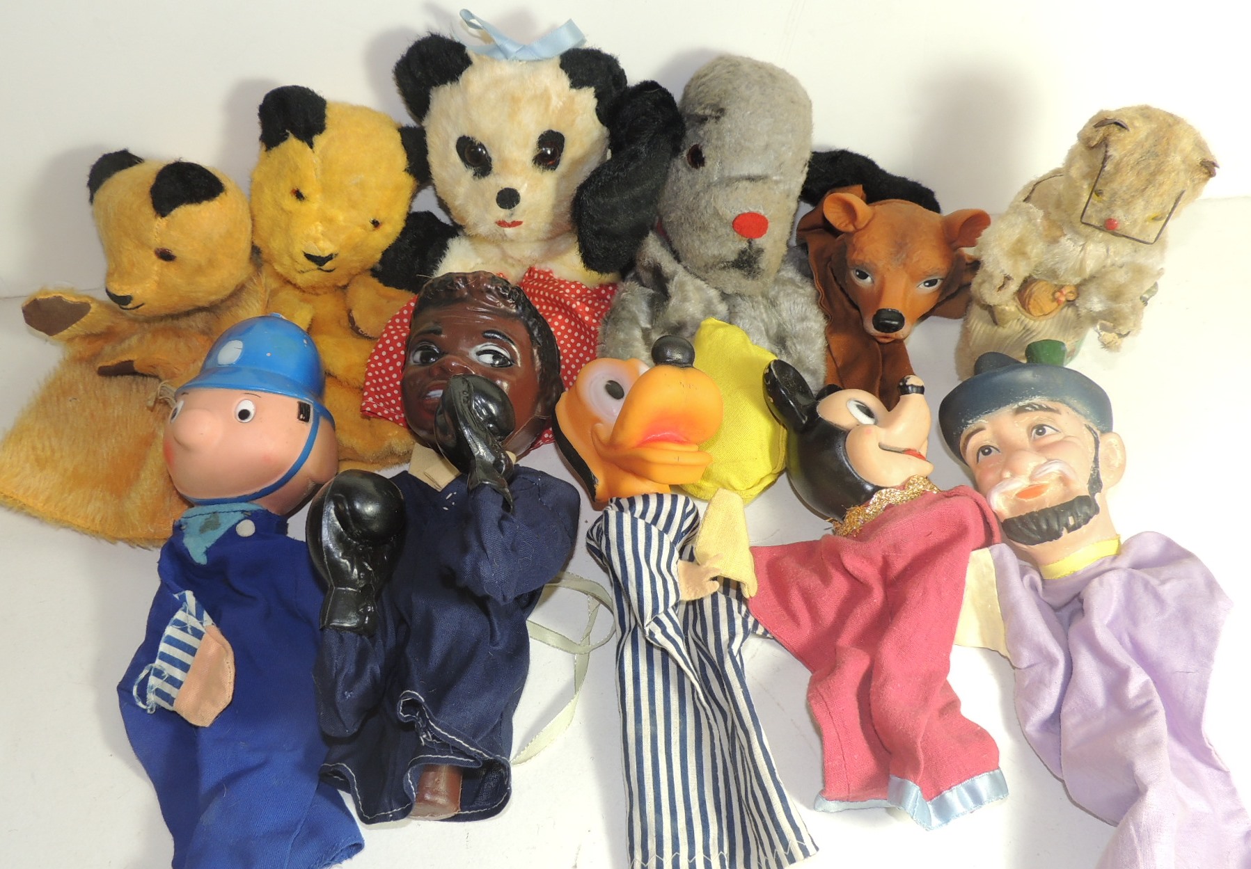 chad valley sooty hand puppet