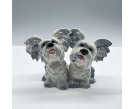 Glazed finish. Features a lovely duo of dogs with a happy expression side by side. Goebel backstamp. Issued: 20th centuryDime