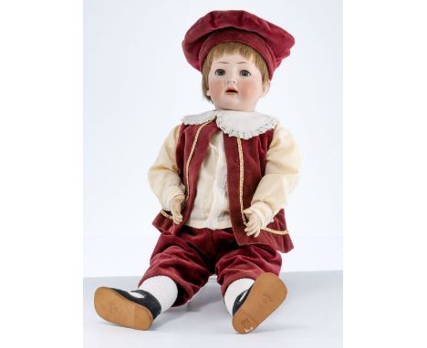 Charakter-Jungenpuppe  um 1920/25 König &amp; Wernicke. Biskuitkurbelkopf. Geöffneter Mund. Schlafaugen. Echthaarperücke. Kug