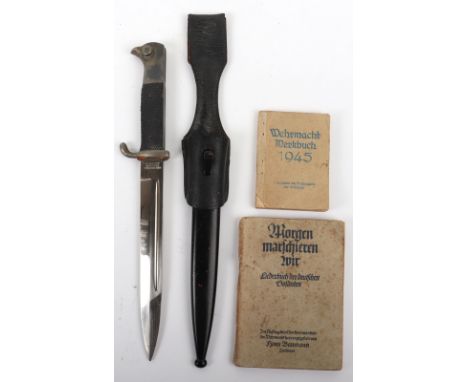 WW2 German Parade Bayonet by E F Horster Solingen, with two piece chequered slab grips. Housed in its original scabbard with 