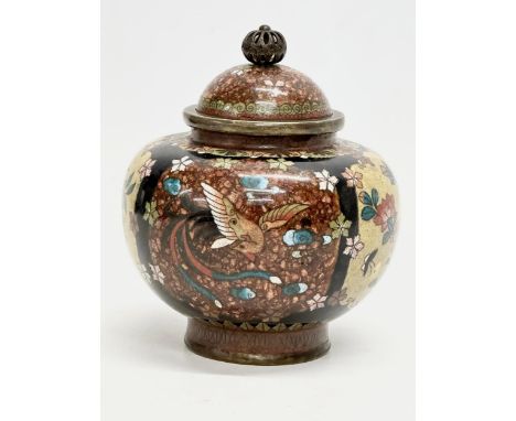 A Late 19th Century Japanese cloisonné sparkled enamel jar with lid. Late Meiji. Circa 1880-1900. 11x13cm 
