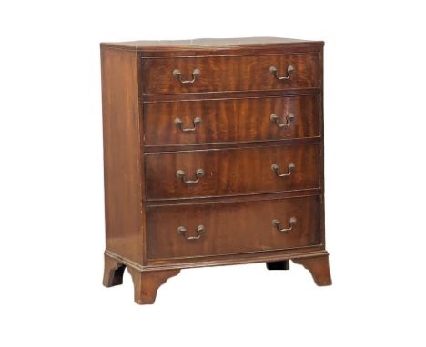A George III style mahogany bow front chest of drawers on bracket feet. 76x43.5x95cm 